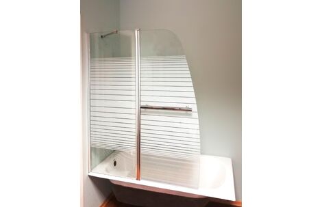 Распашная стеклянная шторка для ванны Coliseum SW-L1412